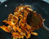 Foto langkah ke 4 dari resep Teri keripik balado.