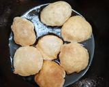 A picture of step 2 of Pani poori.