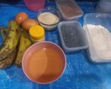 Foto langkah ke 1 dari resep Chocolate banana muffin.