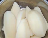 A picture of step 1 of Nepalese Potatoes.