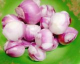Hình bước làm 1 của món Gỏi bò bắp cải tím