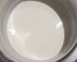 A picture of step 1 of Lauki uttapam.