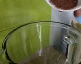 A picture of step 3 of Cookies milk shake.