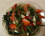 Foto langkah ke 4 dari resep Oseng kangkung sat set.