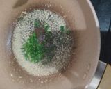 Foto langkah ke 1 dari resep Nasi Goreng Daun Jeruk.