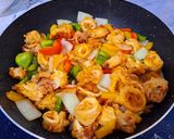 Hình bước làm 5 của món Mực chiên nước mắm
