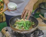 รูปขั้นตอนการทำที่ 25 ของ มาม่า ผัดขี้เมา ทำกินเองง่ายๆ อร่อยๆ