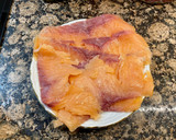 Foto del paso 1 de la receta: Ensalada campera con naranja y salmón ahumado