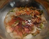Foto del paso 3 de la receta Dorada con patatas y champiñones