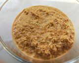 A picture of step 1 of Coconut chutney.