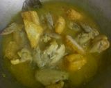 Foto langkah ke 5 dari resep Opor Ayam Tahu Bumbu Kuning.