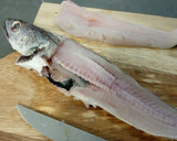 Foto del paso 1 de la receta: Sopa de pescadilla