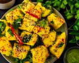 खट्टा मीठा तीखा रवा बेसन ढोकला (स्कूल लंच बॉक्स के लिए) - त्रिदेव ढोकला रेसिपी चरण 8 फोटो