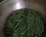 Foto langkah ke 2 dari resep Bening KacAng Panjang.