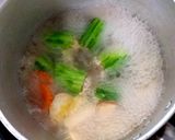 รูปขั้นตอนการทำที่ 6 ของ แกงจืดบวบยัดไส้ไก่สับ