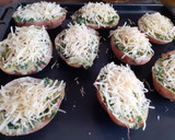 Foto del paso 6 de la receta: Patatas rellenas de espinacas