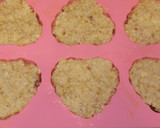 Foto del paso 7 de la receta: Bizcochuelitos de Avena y Maiz con corazon de manzana