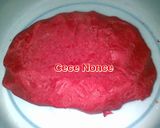 Foto langkah ke 4 dari resep Red Velvet Crinkle Cookies.