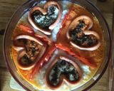 Une image de l'étape 5 de Purées carottes et céleri au fromage tomates saucisses de Strasbourg et basilic.