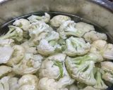 A picture of step 2 of Honey chilli cauliflower.