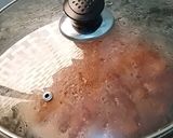 A picture of step 4 of Plum sauce in two different way.