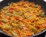Foto del paso 4 de la receta: Arroz con carne (aprovechamiento)