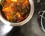 A picture of step 4 of Veggies in garlic sauce.