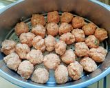 Une image de l'étape 2 de Boulettes de dinde au parmesan au cook expert.
