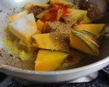 A picture of step 3 of Red pumpkin curry (vidharbh style).