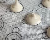Foto langkah ke 4 dari resep Apple cinnamon macarons.