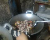 Foto langkah ke 2 dari resep Sayur Tutu/ Daun Singkong.