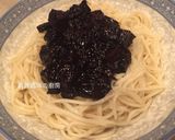 A picture of step 12 of Korean Jajangmyeon (Black Bean Noodles).
