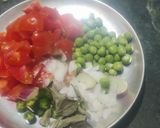 A picture of step 2 of Vegetables Upma.