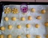 A picture of step 2 of Coconut cookies.
