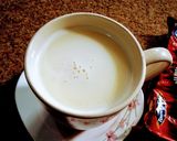 A picture of step 4 of Golden Milk.