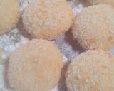 Foto langkah ke 4 dari resep Donat Sosis Crispy.