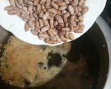 A picture of step 2 of Dal Makhani.