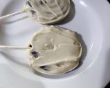 Foto del paso 4 de la receta: Paletas trufadas con chocolate 🍭