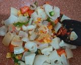 Foto langkah ke 4 dari resep Tumis Kikil Cabe Hijau.