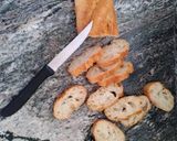 Foto del paso 1 de la receta: "Chips" de pan duro en Airfryer