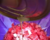 A picture of step 2 of Melon in milk.