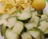 A picture of step 1 of Cucumber & ginger drink.