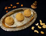 ચુરમા મોદક (Churma Modak Recipe In Gujarati) રેસીપી સ્ટેપ4ફોટો