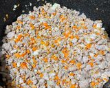 A picture of step 5 of Pork and Peanut Noodles.