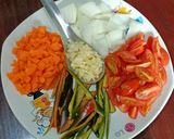 รูปขั้นตอนการทำที่ 1 ของ ข้าวผัดซอสไก่ฉีก