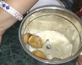 A picture of step 2 of Special Mathura Ke Pede Wali Lassi.