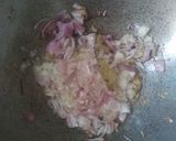 A picture of step 2 of Chicken burger.