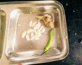 A picture of step 2 of Veg Vermicelli.