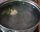 Foto langkah ke 1 dari resep Sop Ayam Sayur.
