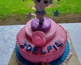 Foto del paso 8 de la receta: Torta de cumpleaños tema muñecas Lol
